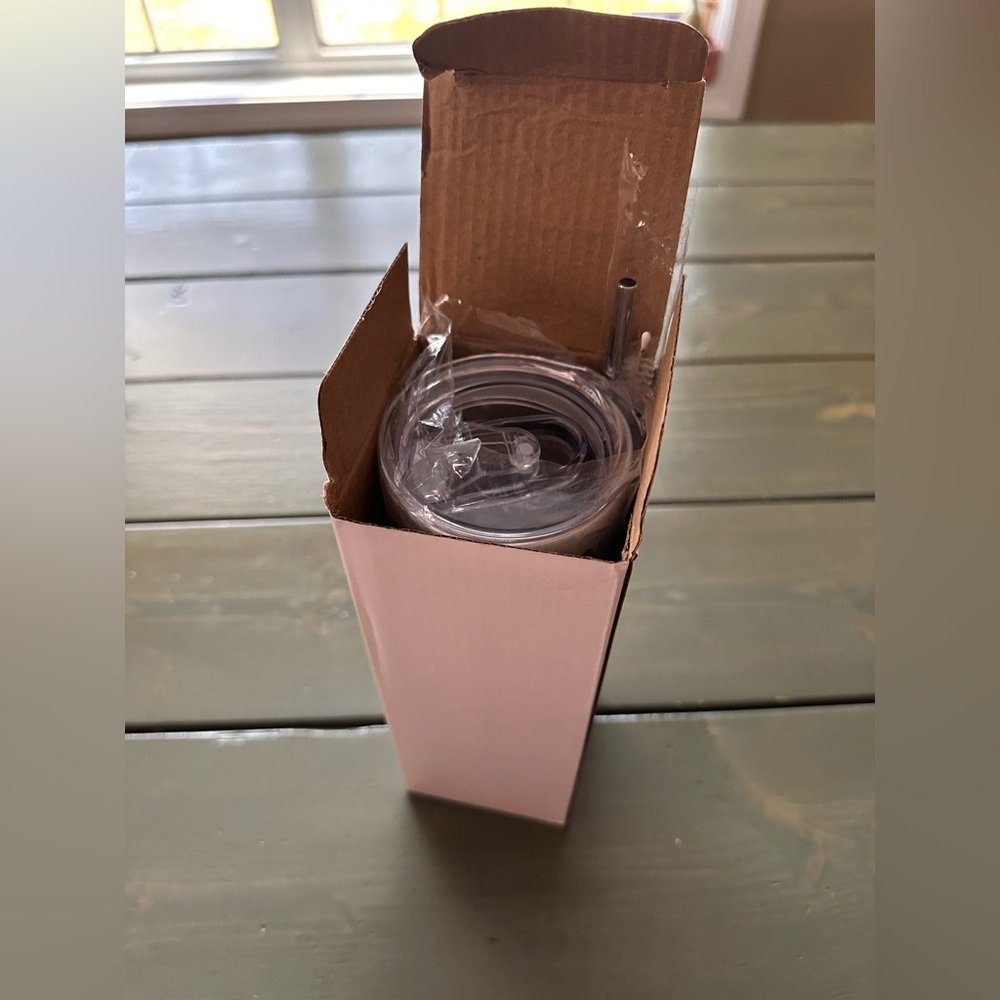 Labubu Stainless Steel 20oz Tumbler with Lid & Straw - Picture 7 of 8